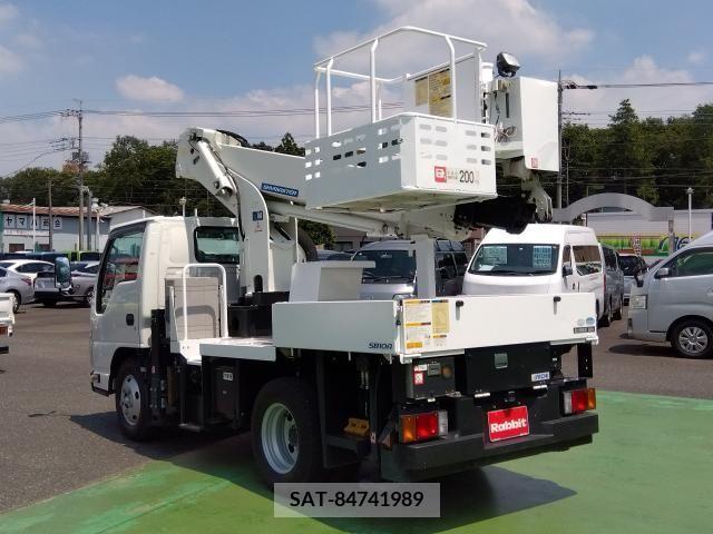Isuzu ELF TRUCK 2016-10 390625-2