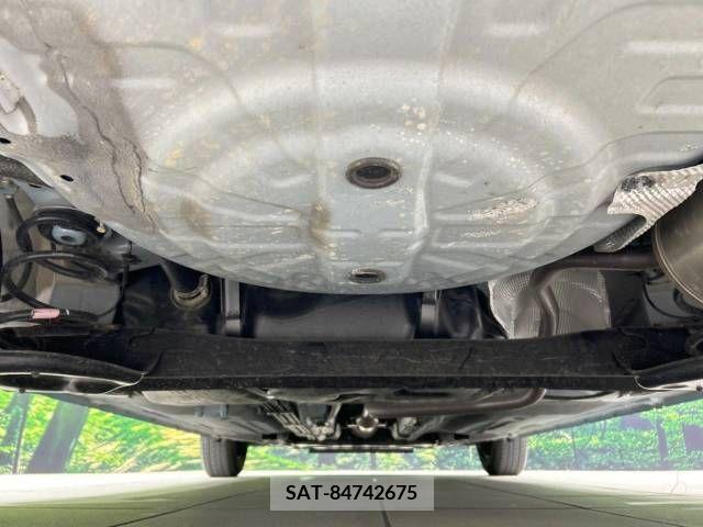 Nissan MARCH 2017-06 308091-19