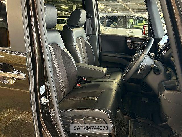 Honda N BOX CUSTOM 2020-07 376368-3