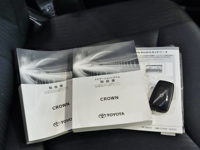 Toyota CROWN SEDAN 1990-09 186564-19