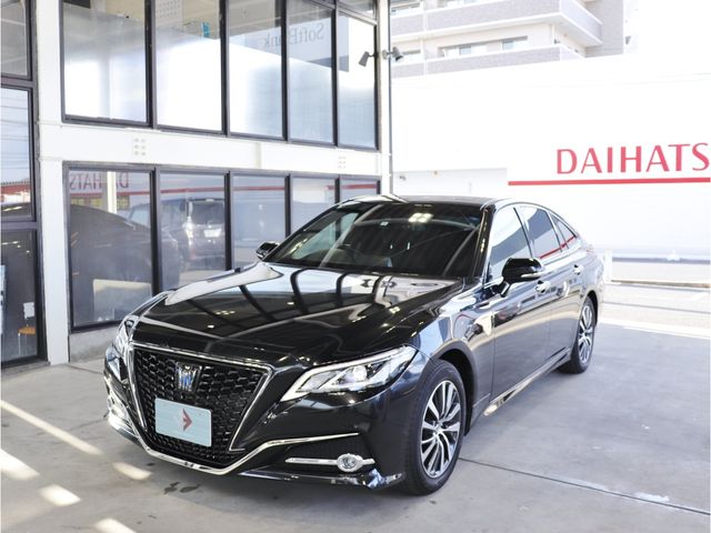 Toyota CROWN SEDAN 1990-09 186564-3