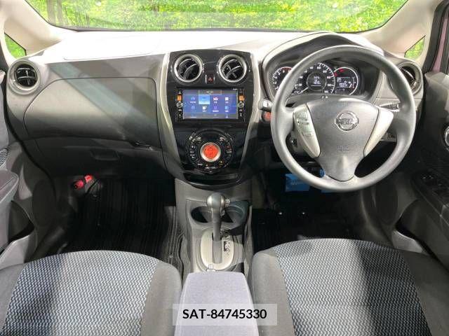 Nissan NOTE 2015-07 302381-1