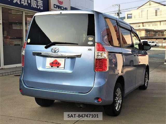 Toyota NOAH 2007-09 385161-2