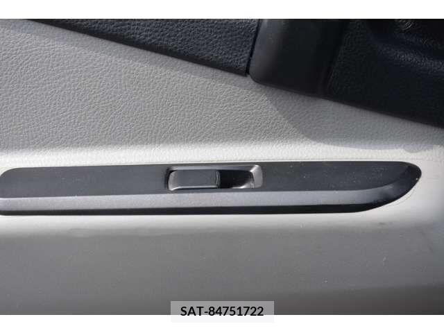 Mitsubishi CANTER 2021-05 264408-11
