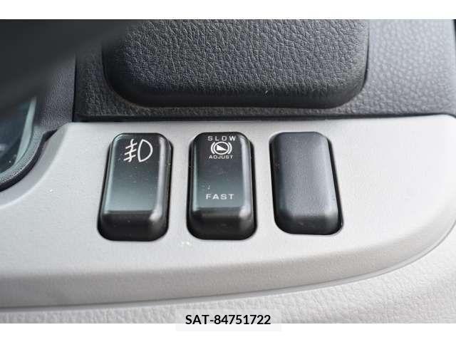 Mitsubishi CANTER 2021-05 264408-16
