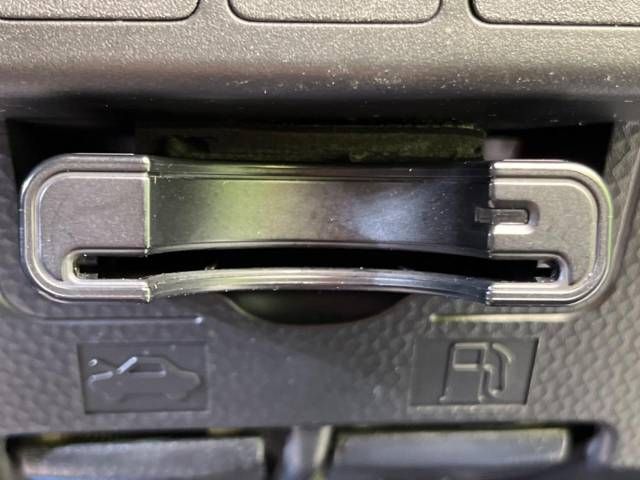 Toyota ROOMY 2018-07 13886-4