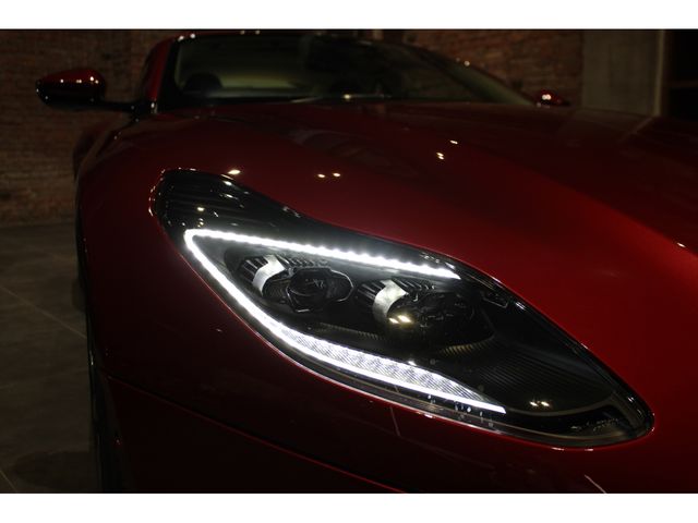 Aston Martin Aston Martin 2019-12 190403-10