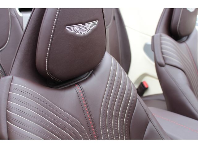 Aston Martin Aston Martin 2019-12 190403-6