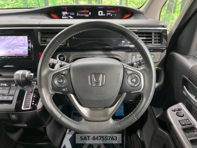 Honda e 2018-09 338077-12