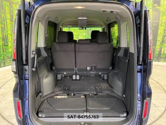 Honda e 2018-09 338077-11