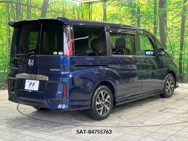 Honda e 2018-09 338077-18