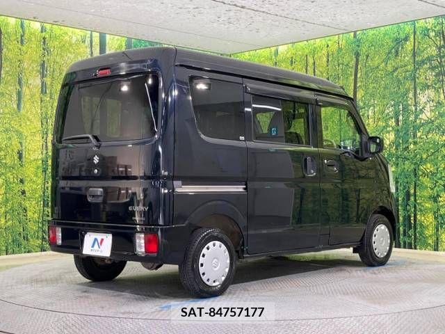 Suzuki EVERY 2017-04 297491-17