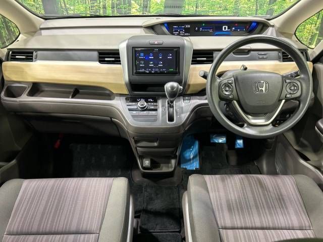 Honda FREED 2018-12 188602-1