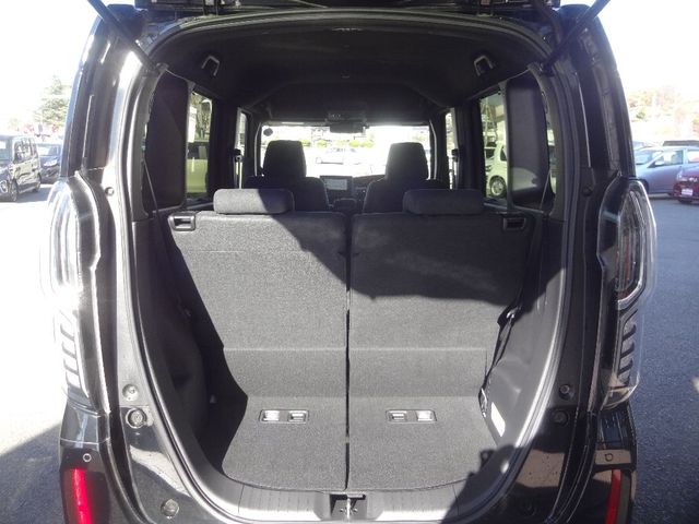 Honda N BOX CUSTOM 2021-02 186993-5