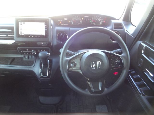 Honda N BOX CUSTOM 2021-02 186993-11