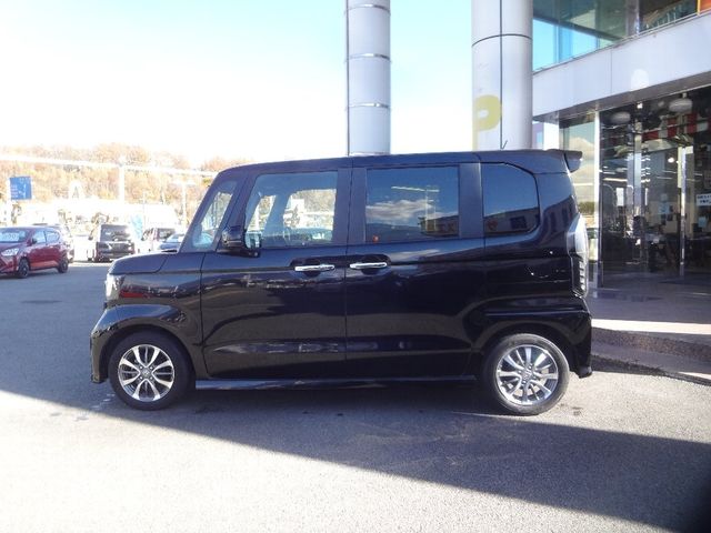 Honda N BOX CUSTOM 2021-02 186993-4