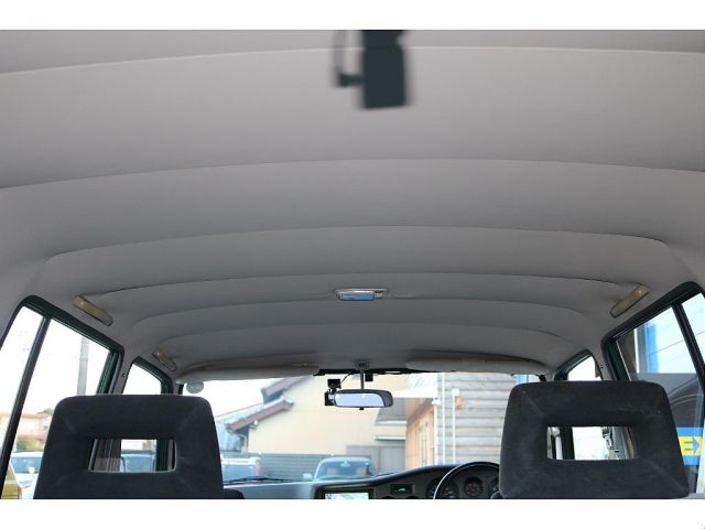 Toyota LAND CRUISER 1989-01 29206-8