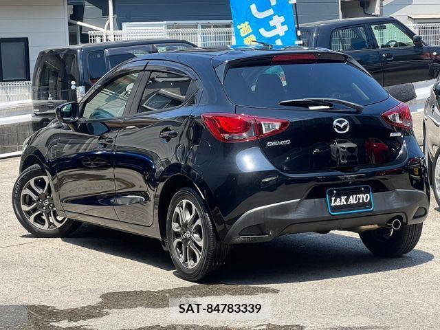 Mazda DEMIO 2015-09 359437-4