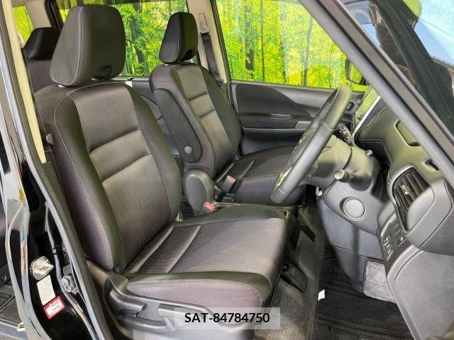 Nissan SERENA 2019-02 324997-8