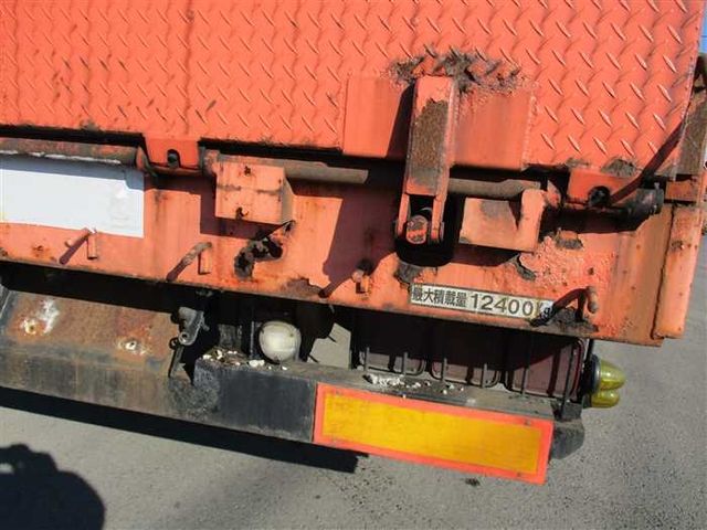 Isuzu GIGA 1997-12 526-8