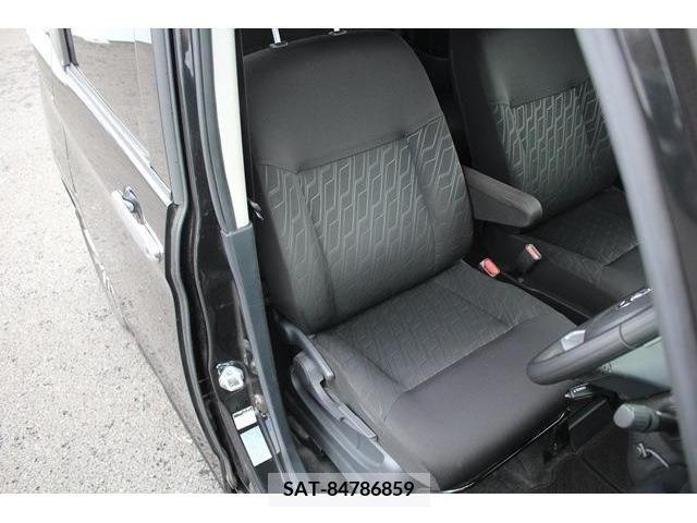 Toyota TANK 2018-11 335514-15