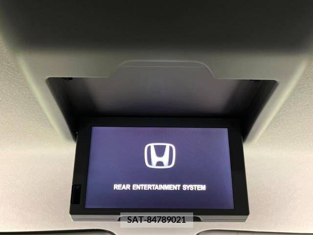 Honda e 2015-07 331724-4