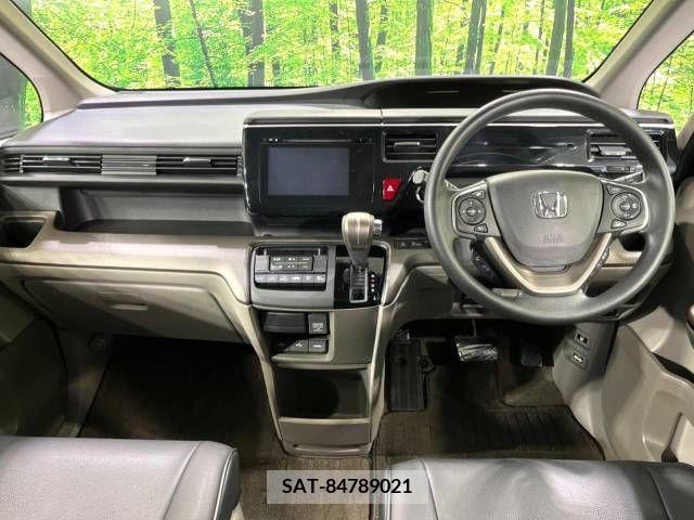 Honda e 2015-07 331724-1