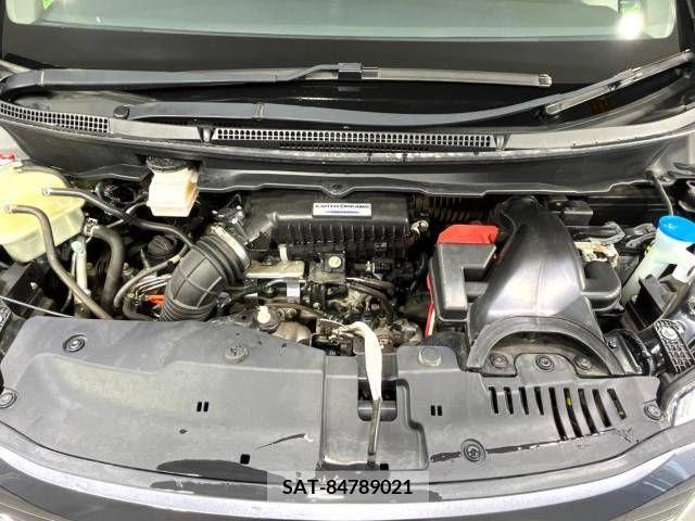 Honda e 2015-07 331724-18