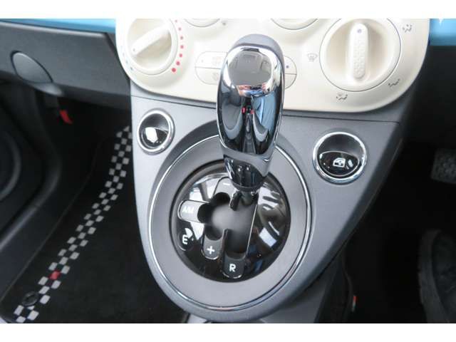 Fiat 500 2017-06 194971-15
