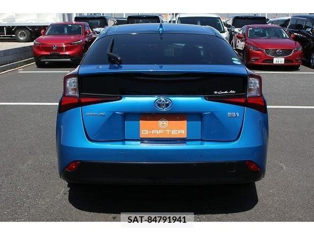 Toyota PRIUS 2019-07 210383-5