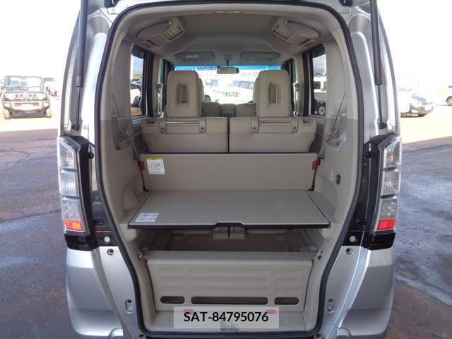 Honda N BOX 2014-10 206192-11