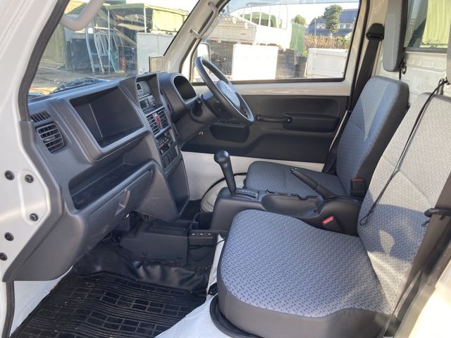 Suzuki CARRY TRUCK 2017-10 185369-7