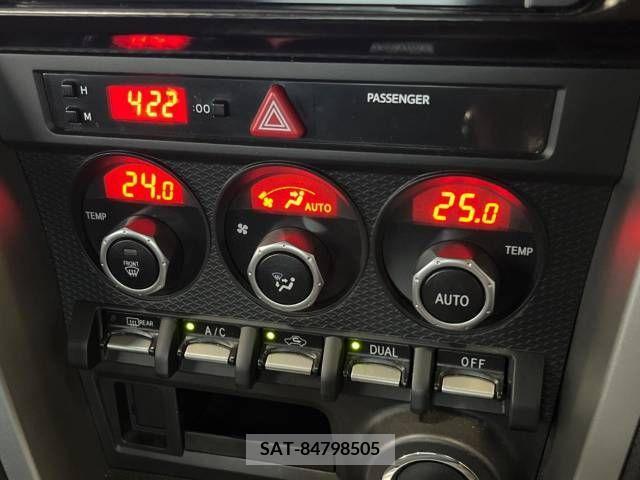 Toyota 86 2012-06 321110-5