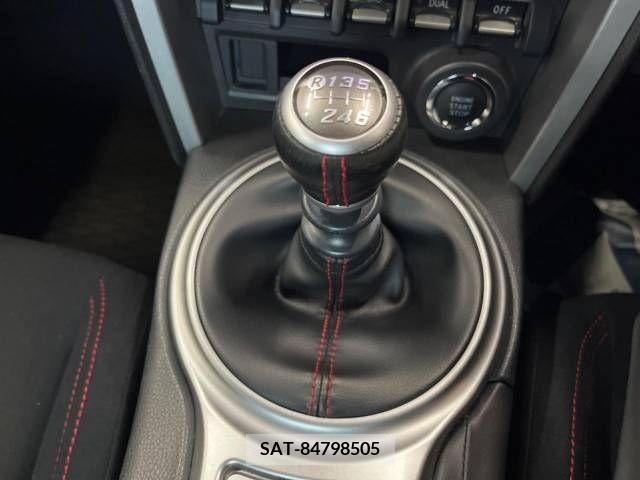 Toyota 86 2012-06 321110-1