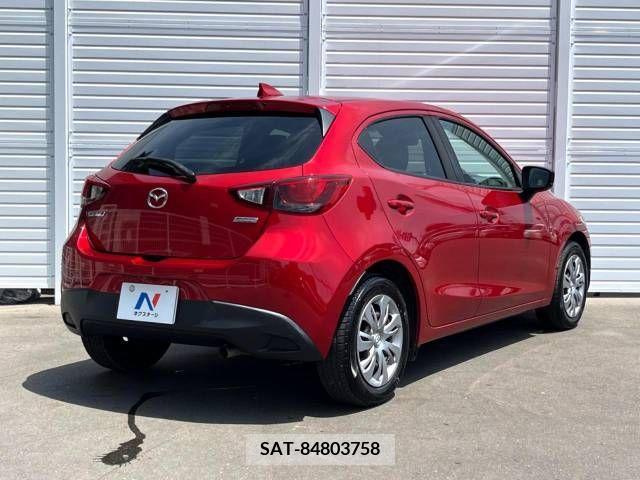 Mazda DEMIO 2017-11 328799-18