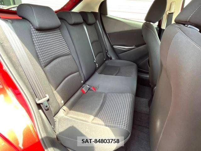 Mazda DEMIO 2017-11 328799-11