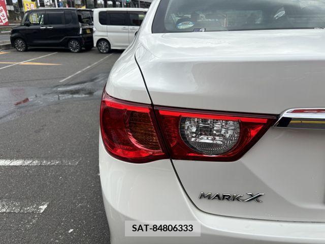 Toyota MARK X 2011-03 247052-11