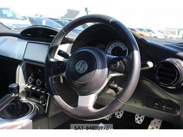 Toyota 86 2017-01 372671-15