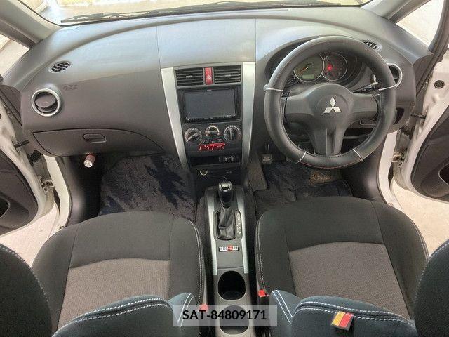 Mitsubishi COLT 2008-10 264448-1