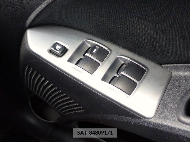 Mitsubishi COLT 2008-10 264448-19