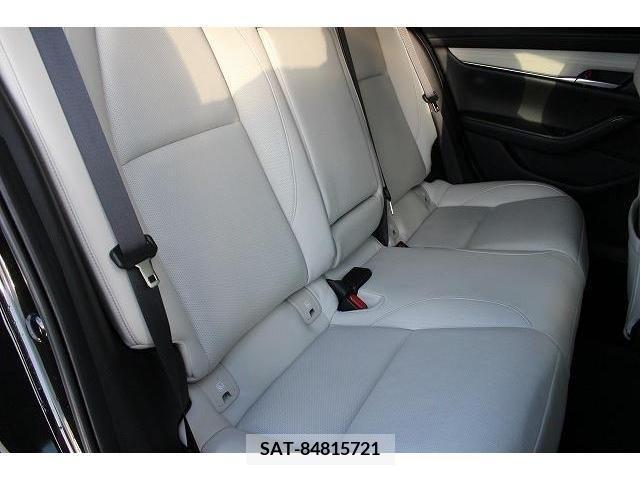 Mazda MAZDA3 2019-10 208634-13