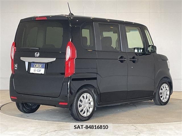 Honda N BOX 2022-06 307408-1