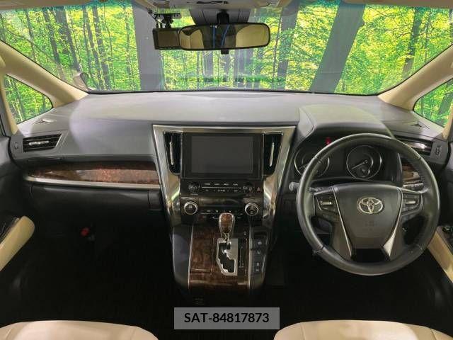 Toyota ALPHARD 2020-04 281643-1