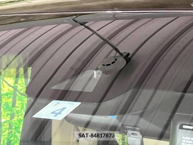 Toyota ALPHARD 2020-04 281643-4