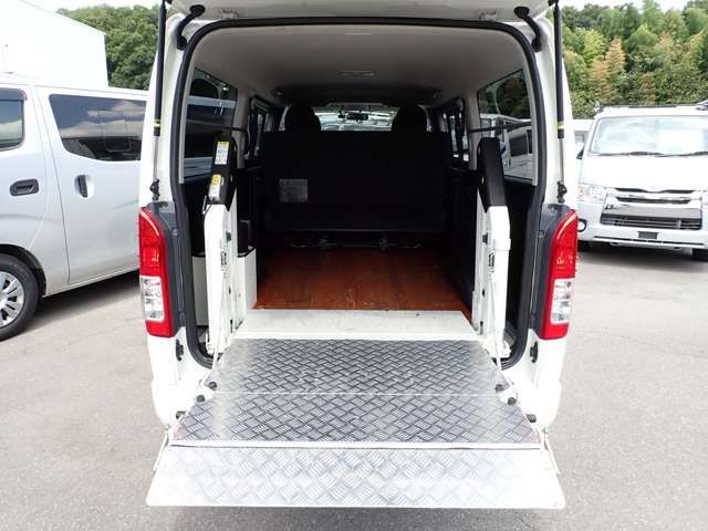 Toyota HIACE VAN 2017-10 18866-7