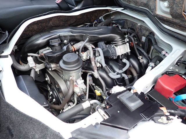 Toyota HIACE VAN 2017-10 18866-29