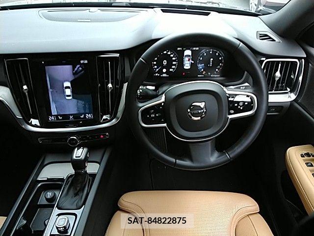 Volvo S60 2021-03 289675-2