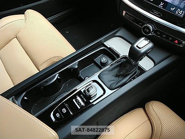 Volvo S60 2021-03 289675-6