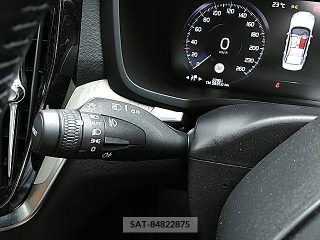 Volvo S60 2021-03 289675-7