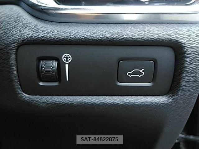 Volvo S60 2021-03 289675-10